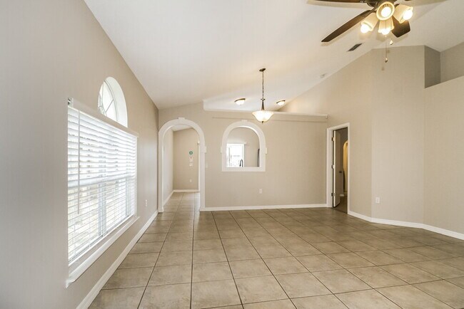 Photo - 8706 Claiborne Ct