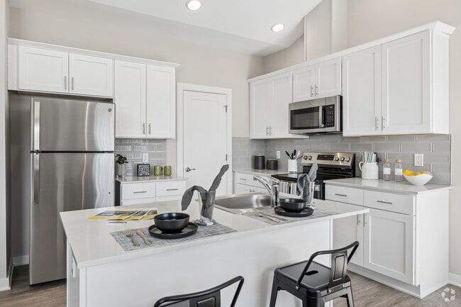 Maybury - 2BR, 2BA - 1,233SF - Kitchen - Filmore Place
