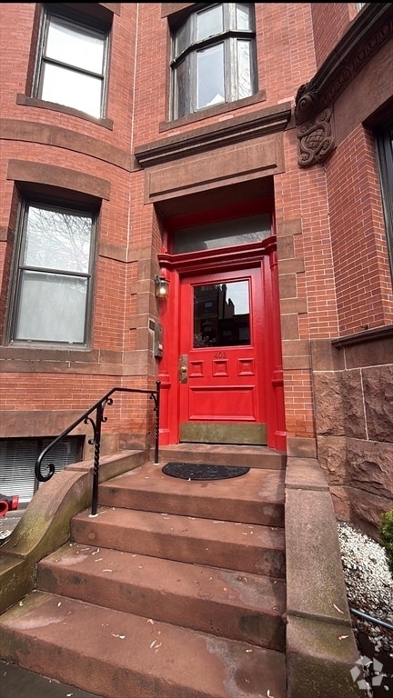 Building Photo - 403 Marlborough St Unit 13 Rental