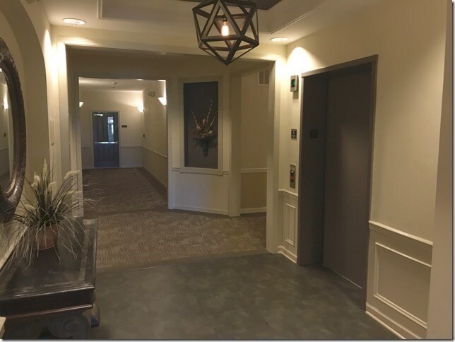 Photo - Well maintained 2 br 2 ba condo in the gat... Unidad 14327