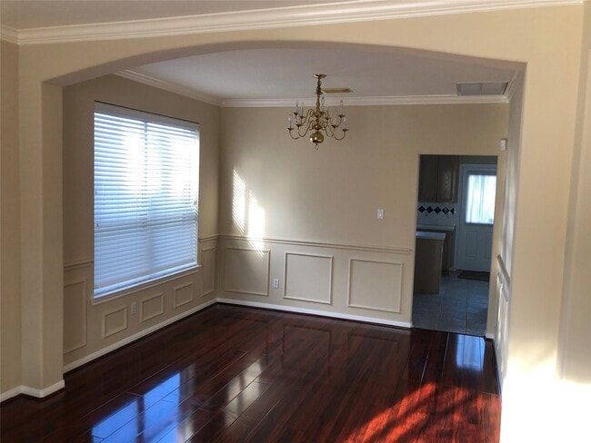 Photo - 1602 Candleston Ln