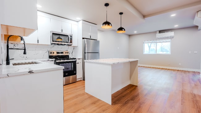 Photo - 2106 Oakes Ave Unit A