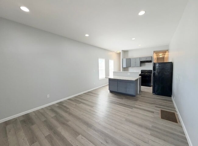 Photo - 1756-1756 S Delaware St Unit 1756 S Delaware St