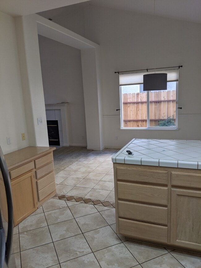317 Westin Ln
