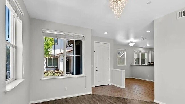 Photo - 168 Caroline Ln