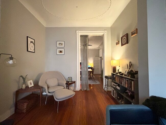 Photo - 3023 Saint Paul St Unit 1