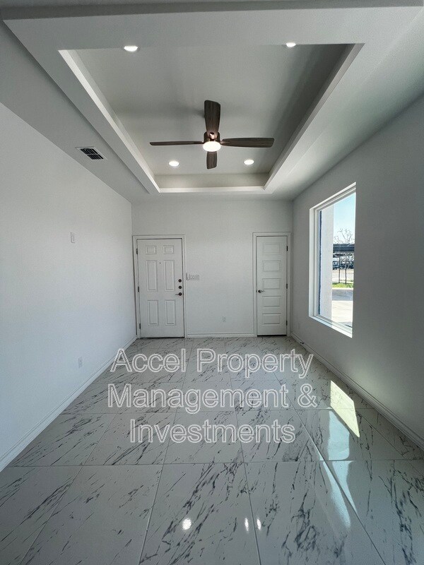 Photo - 2011 Selena St Unit 1