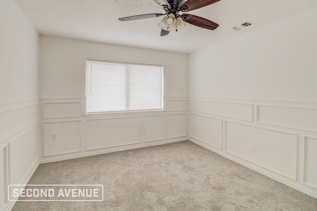 Photo - 8802 Briarwood Dr