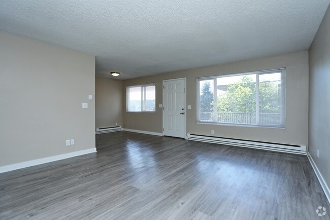 Crestwood Apartments