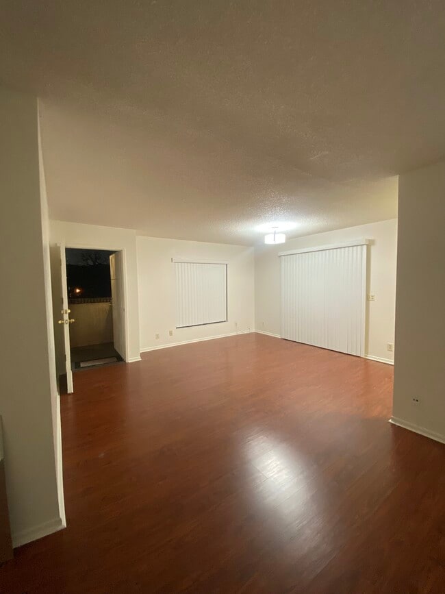 Photo - 1157 Rosedale Ave Unit #1