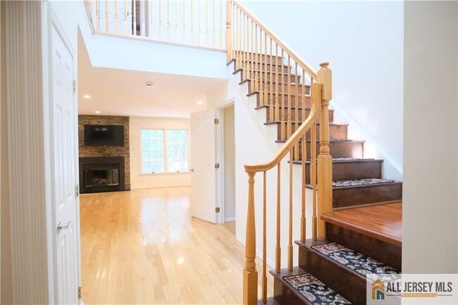 Photo - 56 Coriander Dr