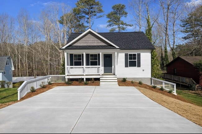 Building Photo - 3/2 Ranch Style home in Forsyth County