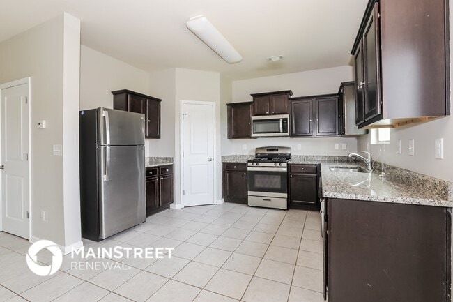 Photo - 694 Independence Ave