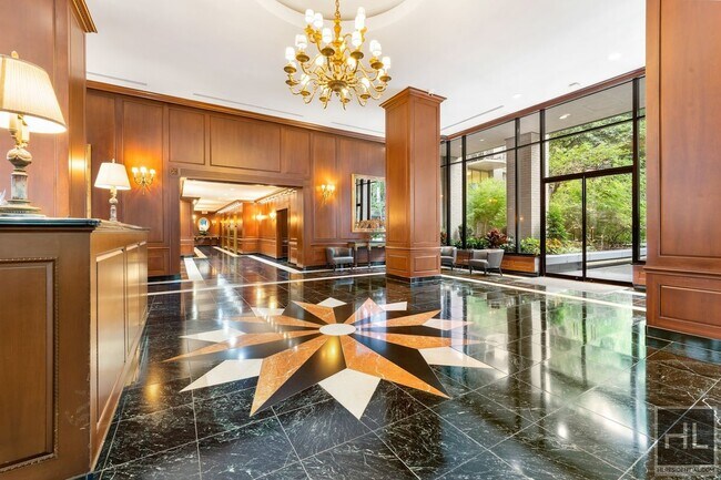 Photo - 220 EAST 65 STREET Unidad 23 B