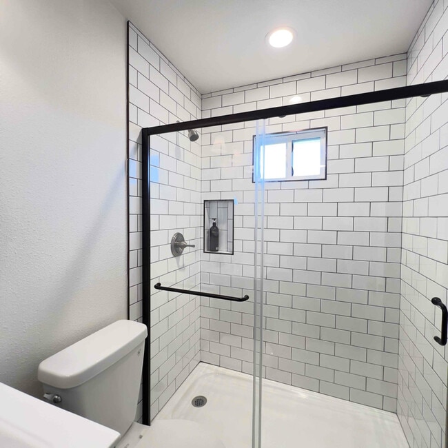 Photo - 2656 Kevin Rd House