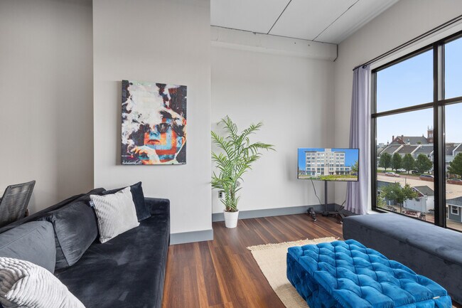 Leonard Luxury Apartments