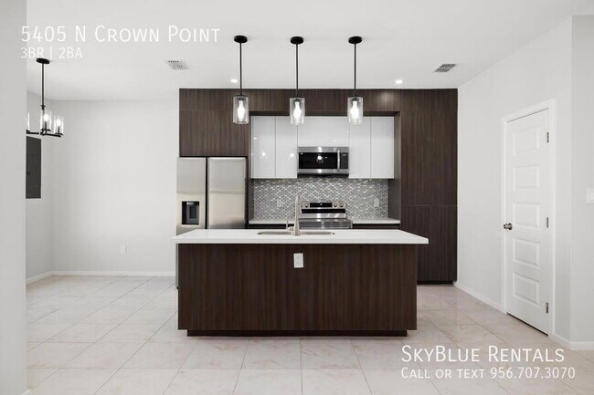 Photo - 5405 N Crown Point