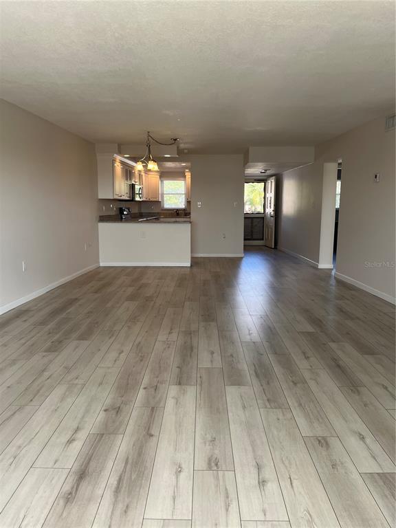 Photo - 601 McDonald Terrace Unidad 303