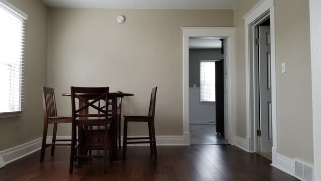 Photo - 139 bennett rd