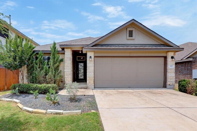 Photo - 108 Cypress Bend Ct House