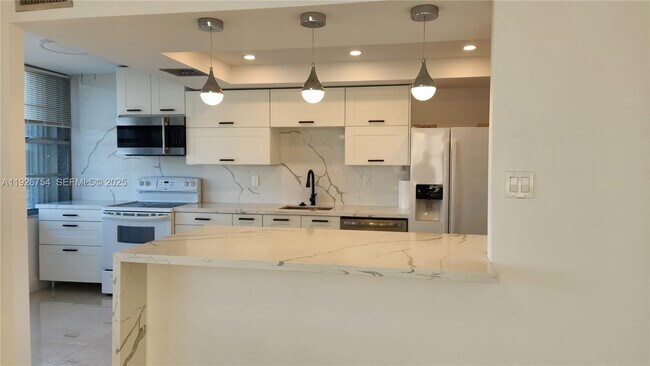Photo - 18051 Biscayne Blvd Unit 1705