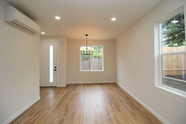 Photo - 5258-5264 NE 15th Ave Unit 5264