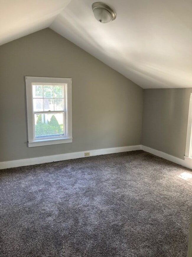 Photo - 809 Center St Unit B