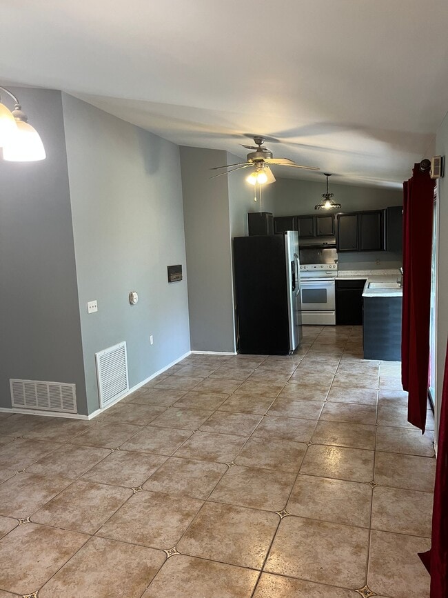 Photo - 12315 Constitution St