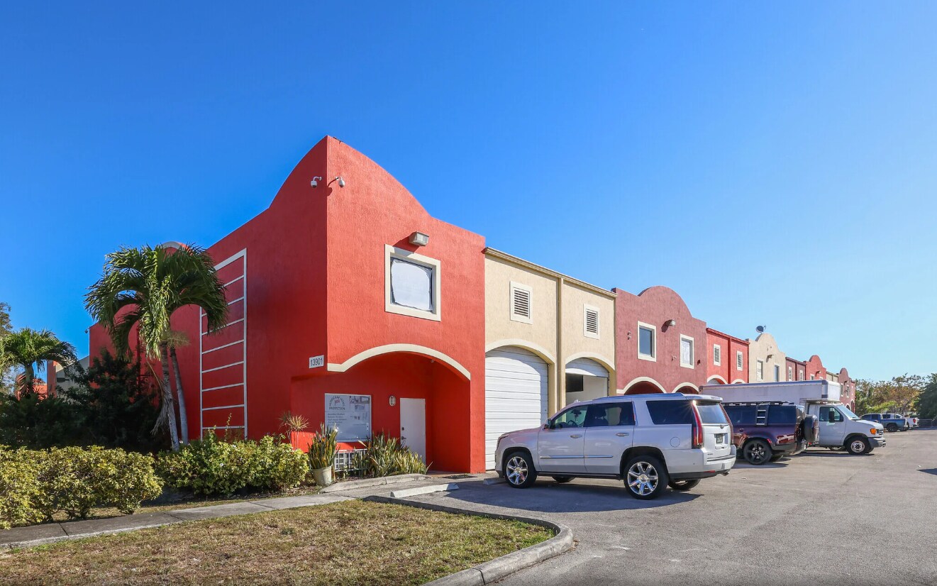 Photo - 13901 SW 143rd Ct Unit 8