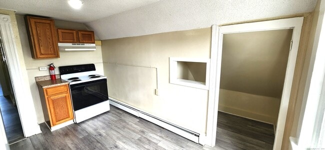 Photo - 214 Blohm St Unit 3rd fl