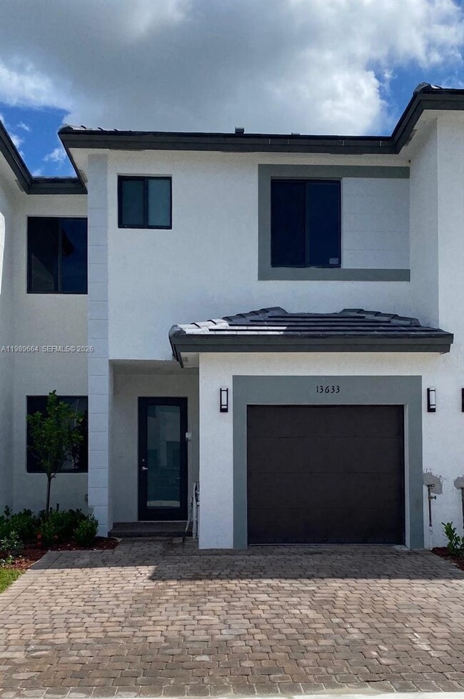 Photo - 13633 SW 157th Pl