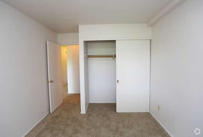 1BR, 1BA