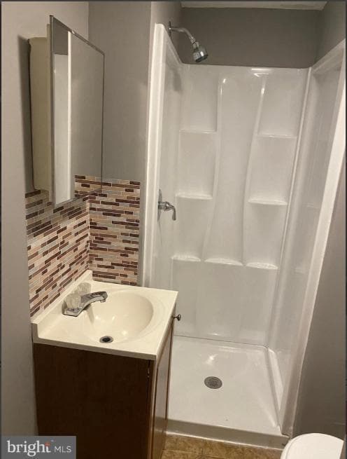 Photo - 613 E 12th St