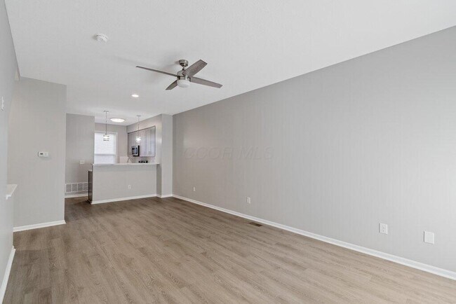 Photo - 801 S Front St Condo