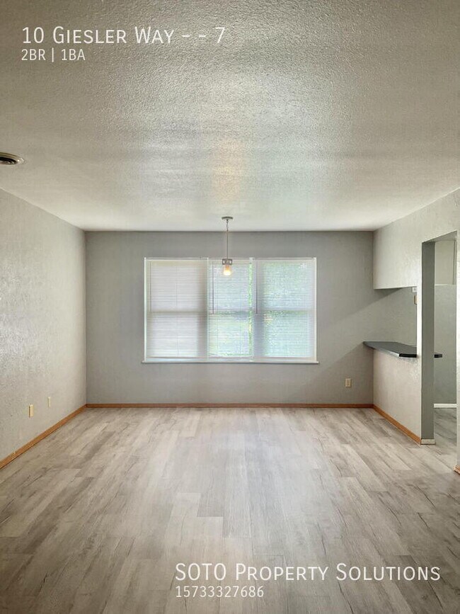 Photo - 10 Giesler Way Unit 7