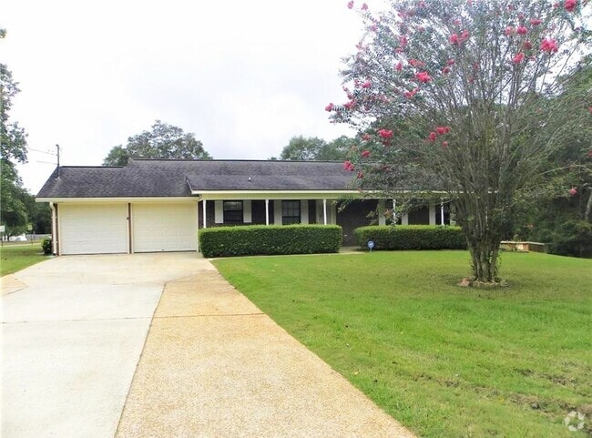 Building Photo - Ozark Alabama! Rental