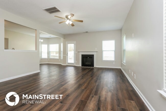 Photo - 1565 Tigris Ct