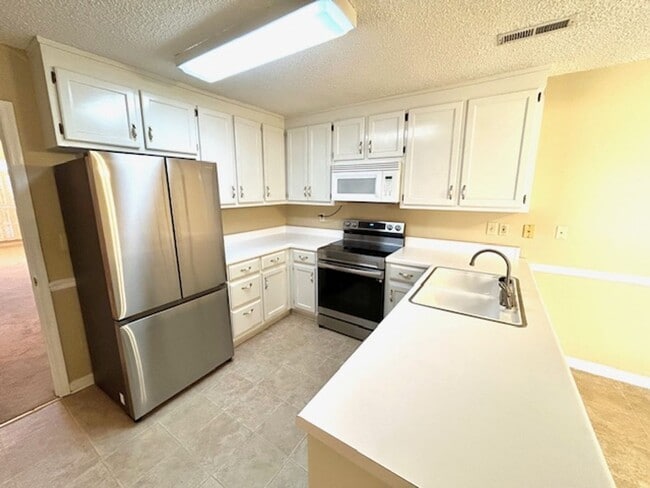 Photo - Prime Madison Location – Home for Rent