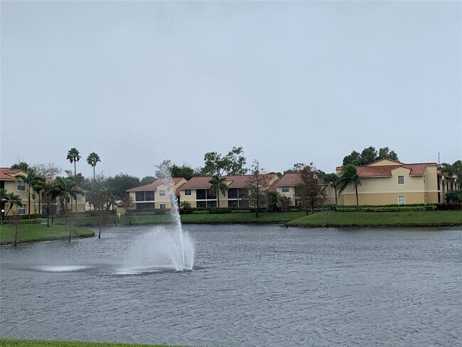 Photo - 1283 SW 46th Ave Unidad 2608