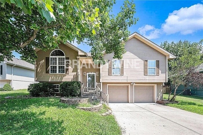 Photo - 19505 Paradise Cir