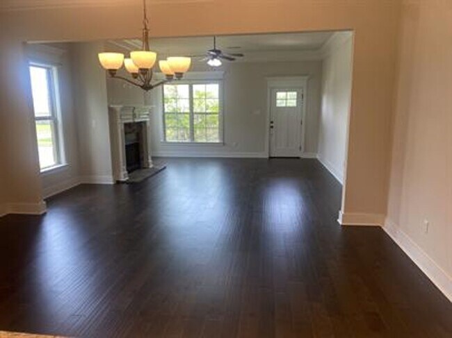 Photo - Must See Home In Madison City!