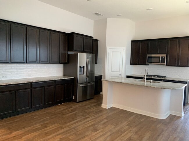 231 Spinnaker Loop