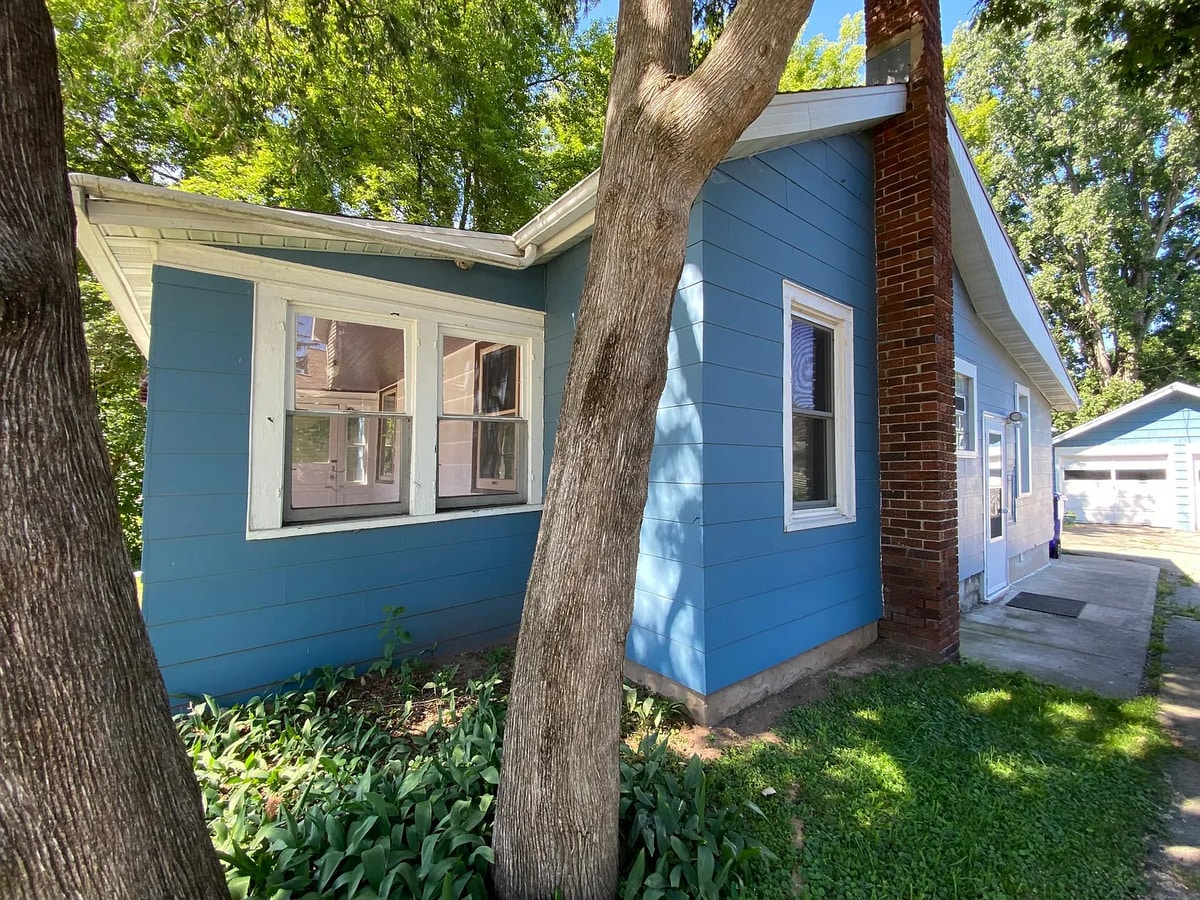 Photo - 219 N Rankin St