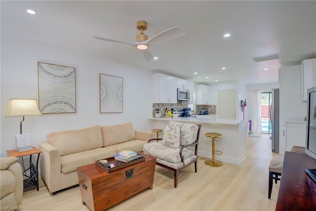 Photo - 27650 Imperial Shores Blvd