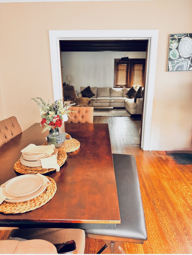 Photo - 3078 N Pennsylvania St