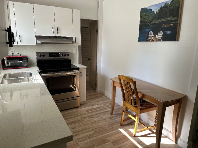 Building Photo - 1485 SW 44th Terrace