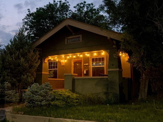 1326 E Platte Ave