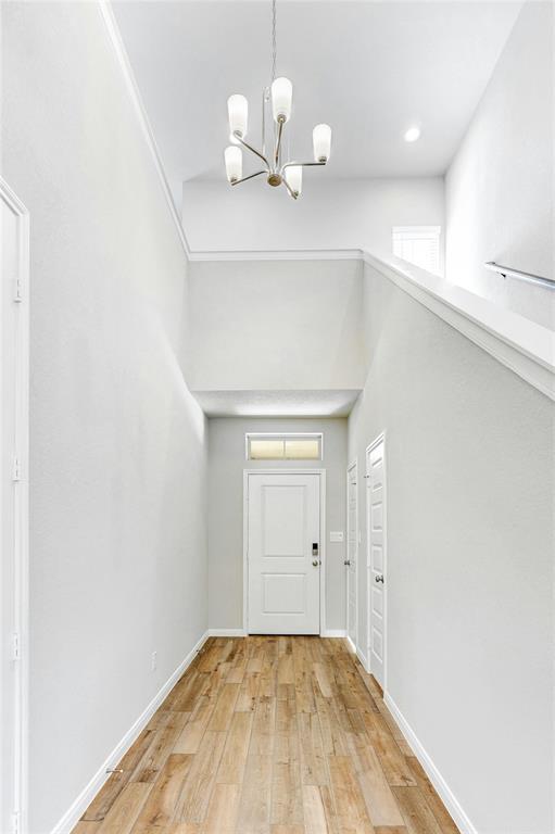 Photo - 105 Danielson St
