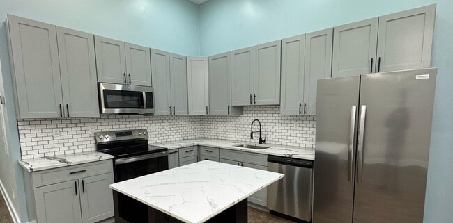 Photo - 319 E Main St Unit Floor 2