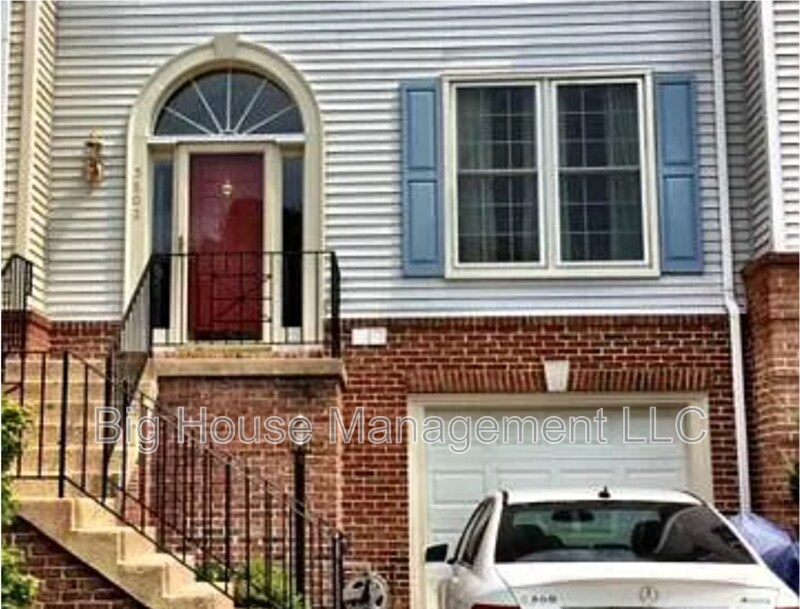 Photo - 5802 Appleford Dr